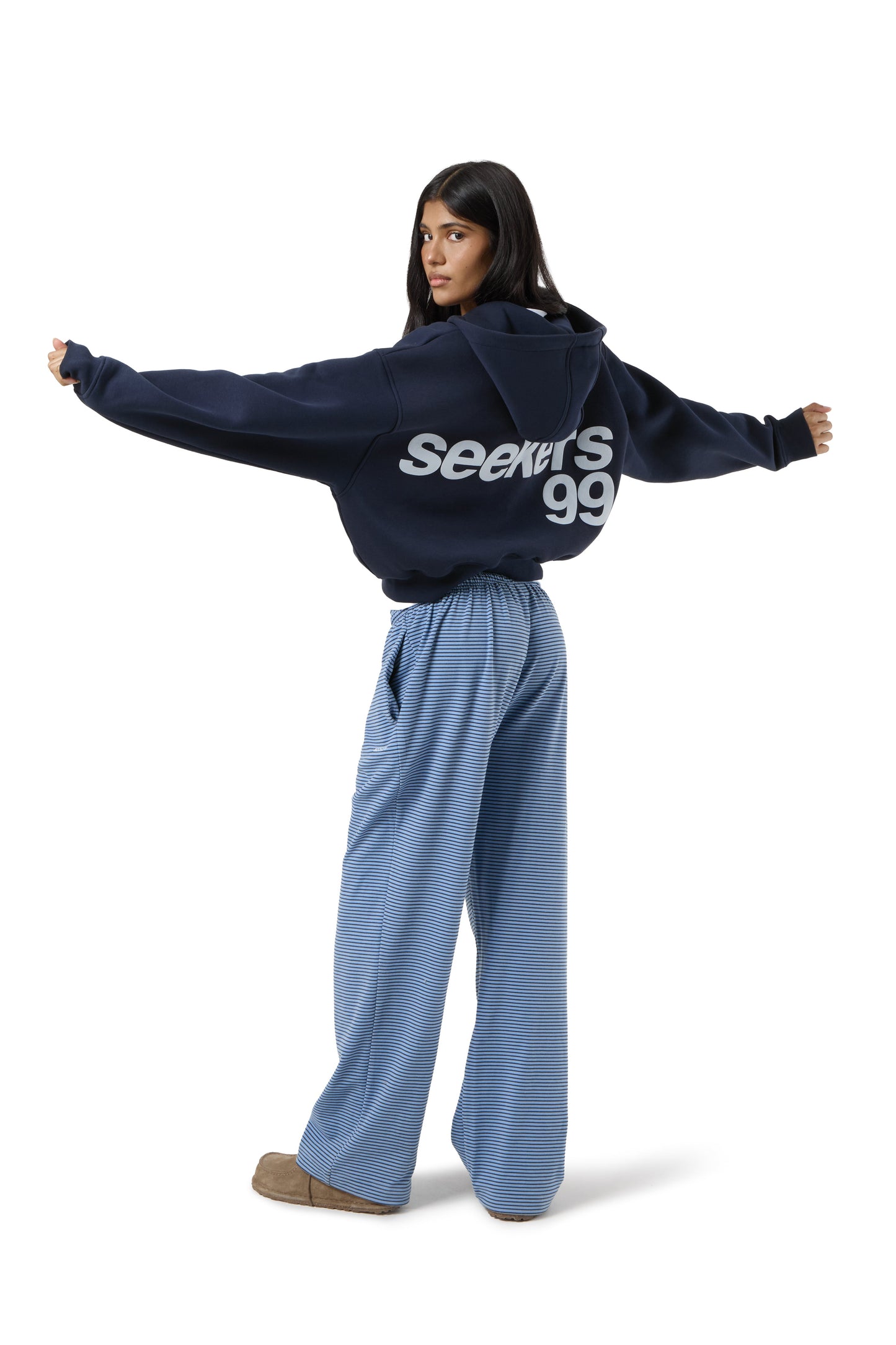 Seekers 99 Shrunken Zip Up Hoodie in Navy